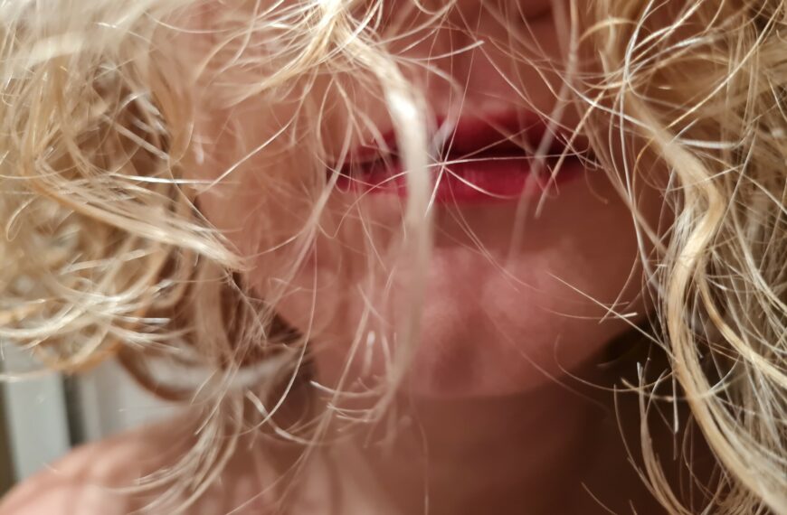 Hot-blondy